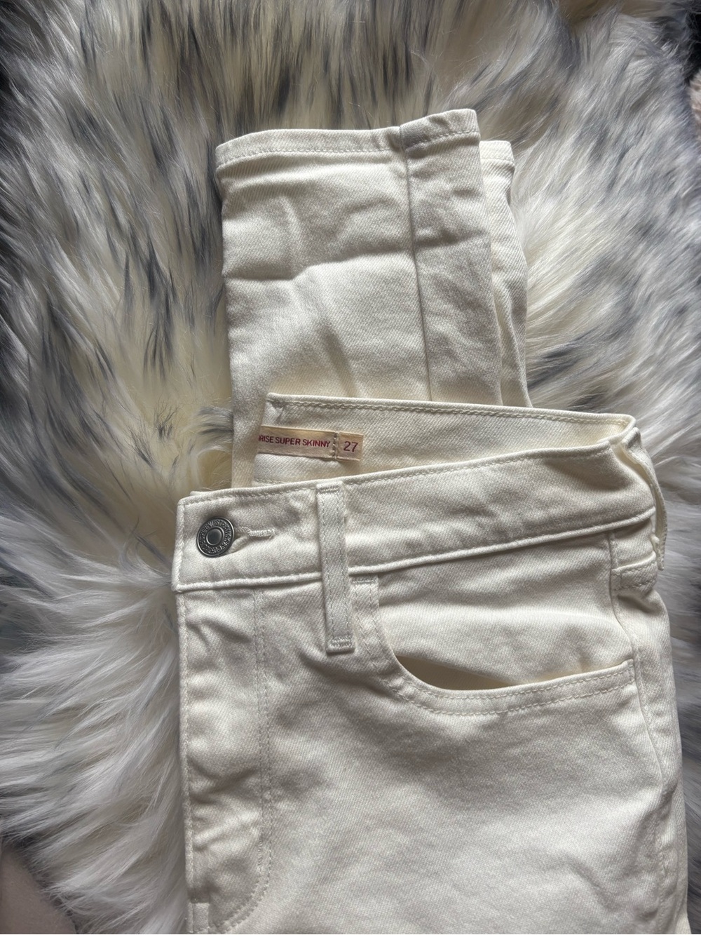 720 High Rise Super Skinny Levi's Cream/white Jeans
